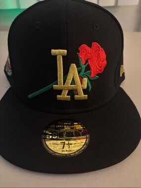 New Era Black Cap with Gold LA Logo and Red Rose 7 1/2
